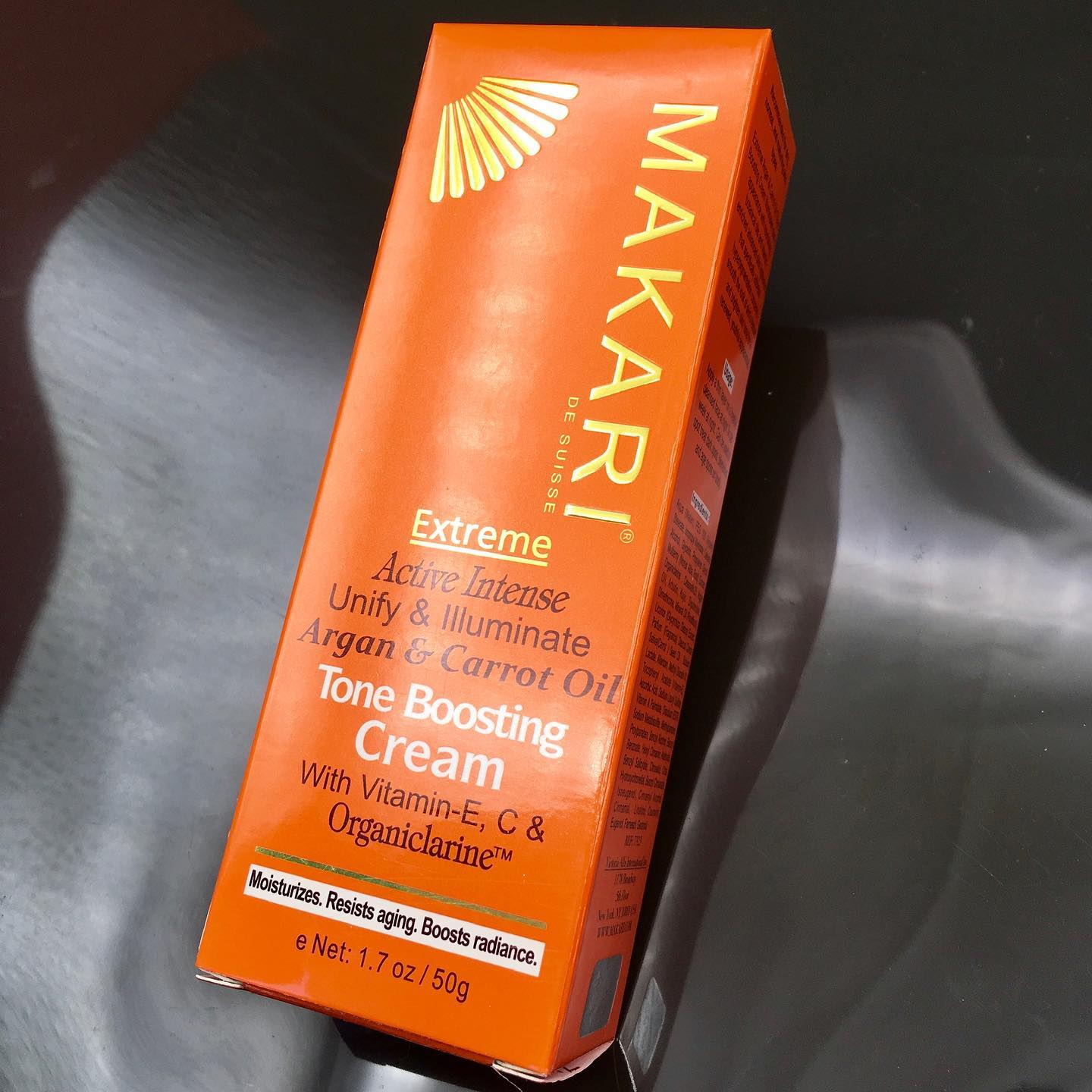 Makari Extreme Argan & Carrot Oil Tone Boosting Cream, 50g